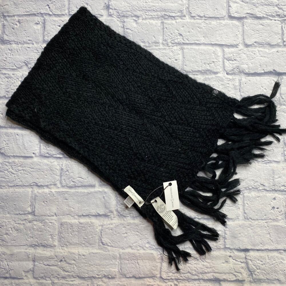 NEW Treasure & Bond Textured, Fringe Cable Knit Scarf in Black
